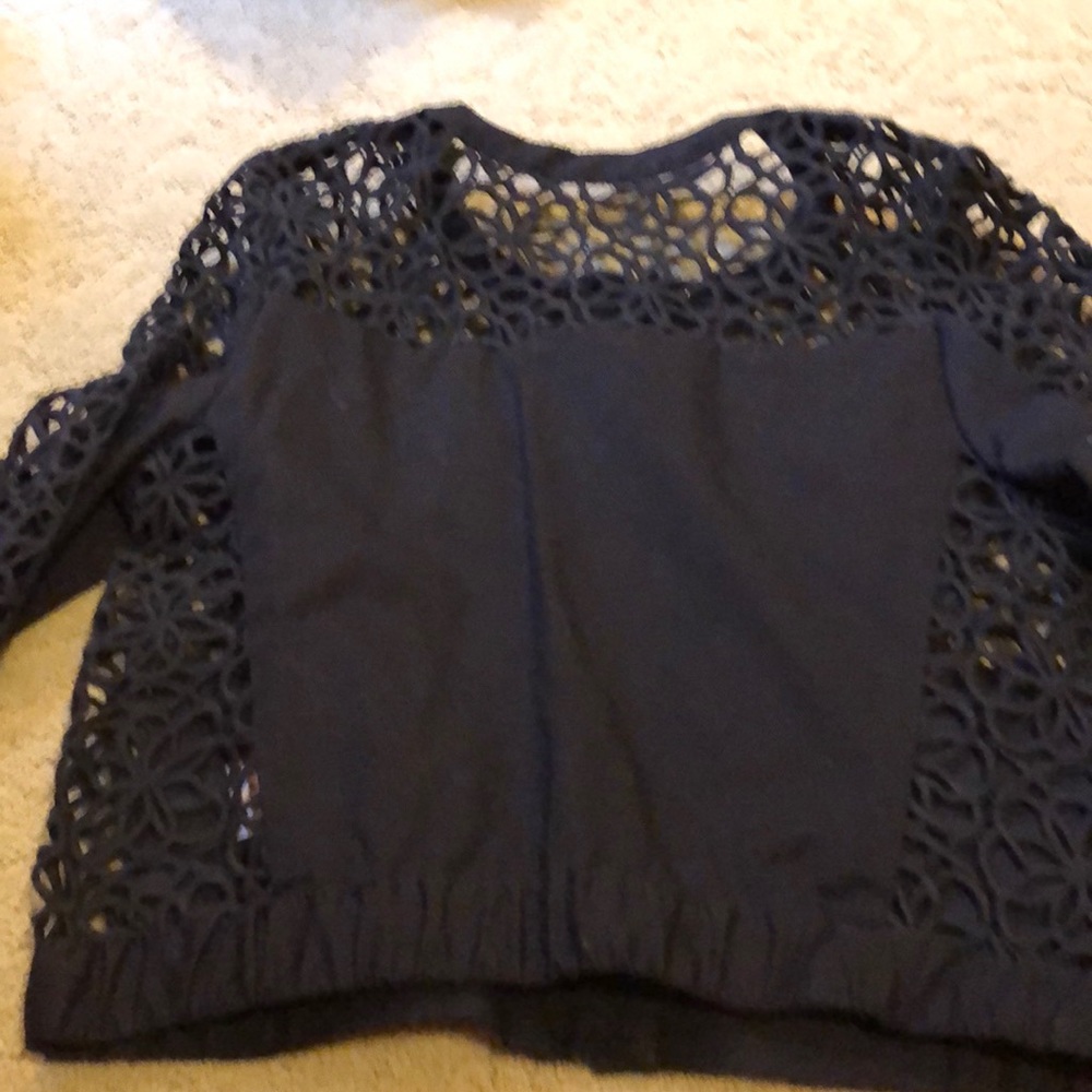 Blazer - Picture 2 of 3